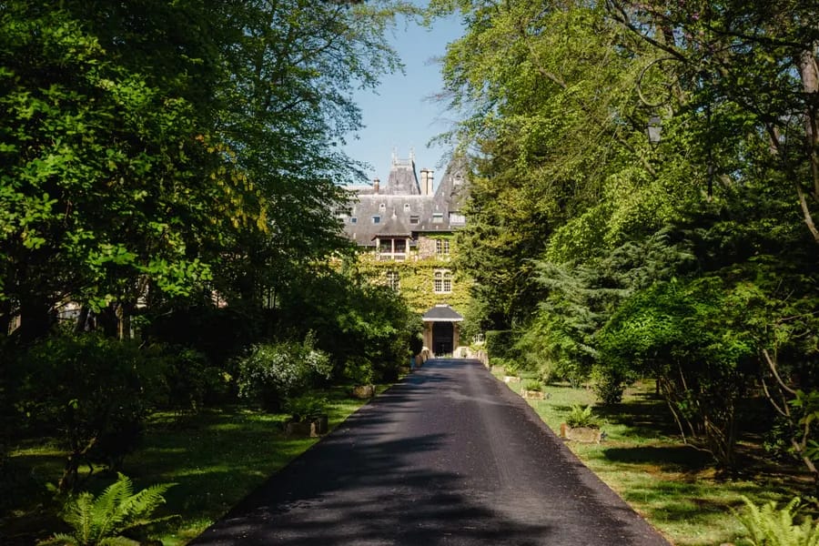 Grand Château de style Anglo-Normand à Chantilly - Intérieur