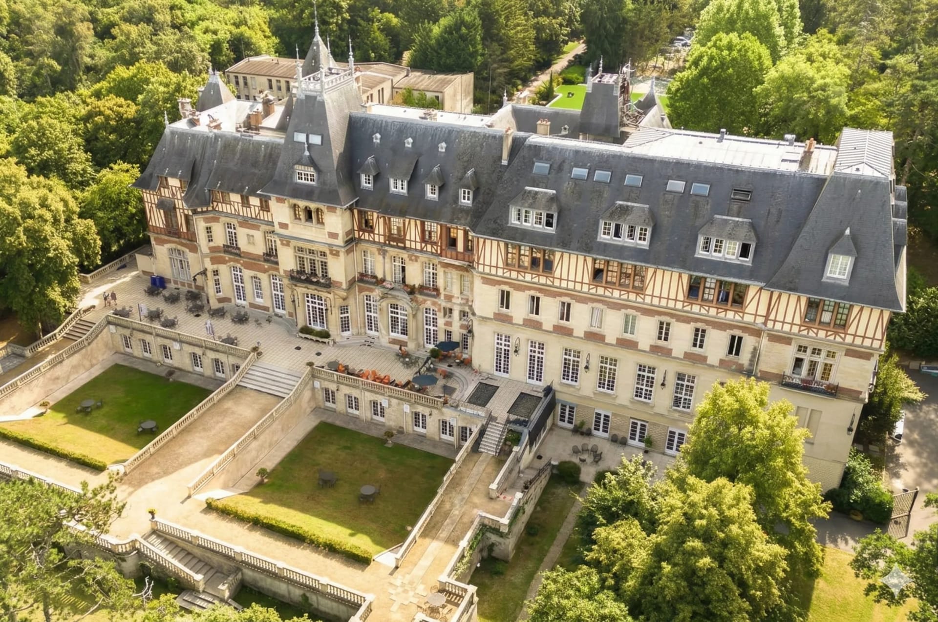 Vue complémentaire