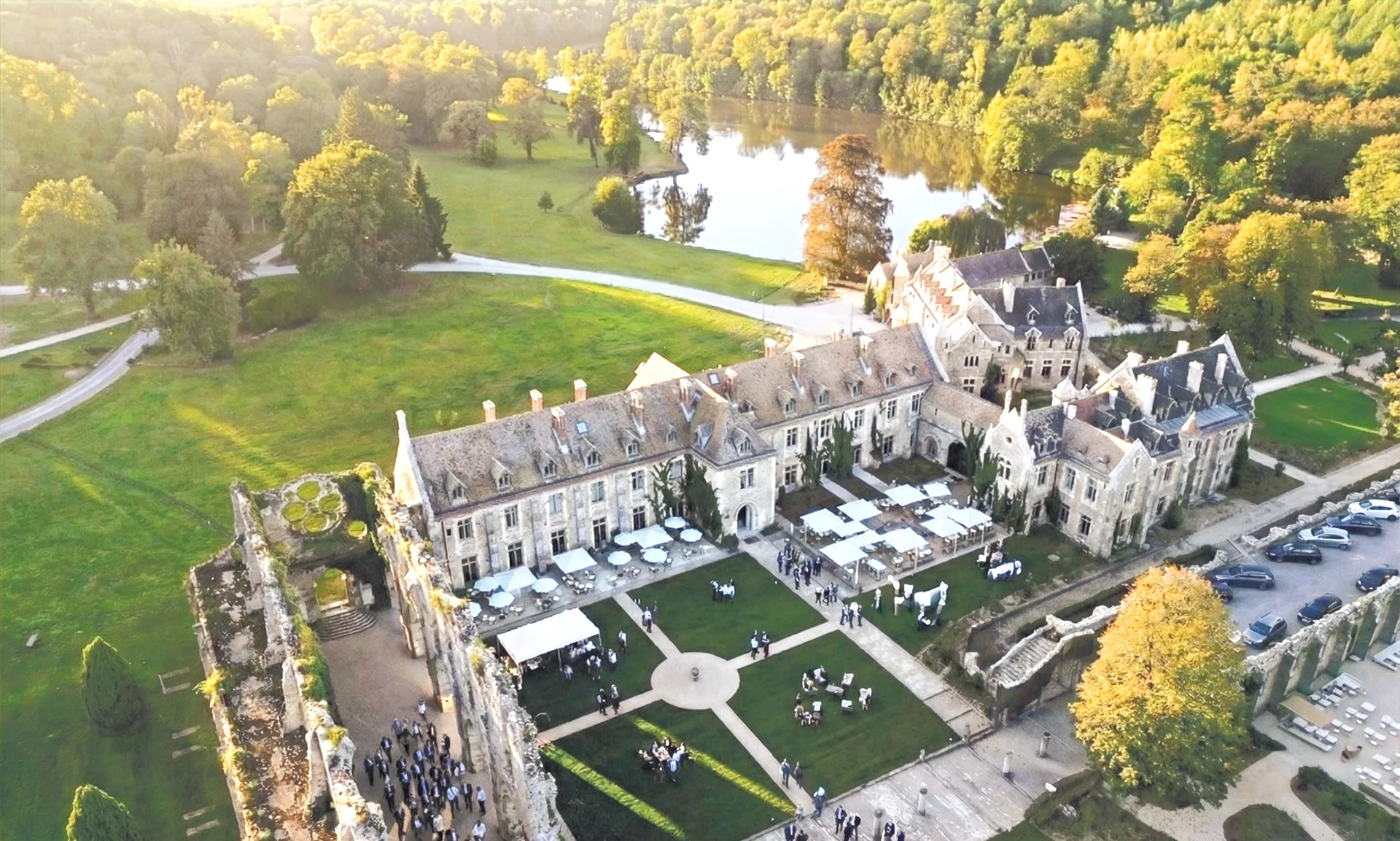 Abbaye Vallée Chevreuse : Monastère Cistercien Séminaire (78) - Vue principale